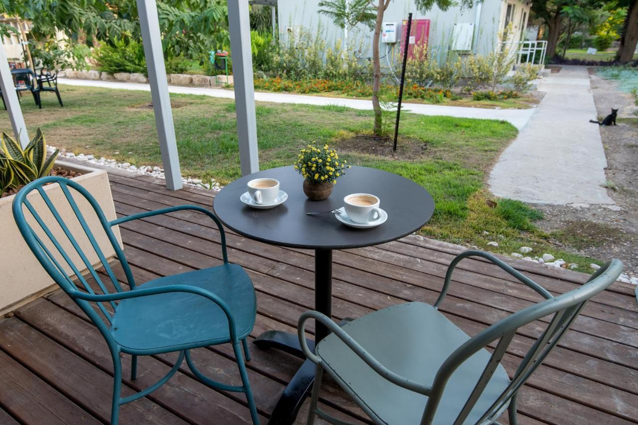 Degania Bet Kibbutz Country Lodging คินเนเร็ต ภายนอก รูปภาพ
